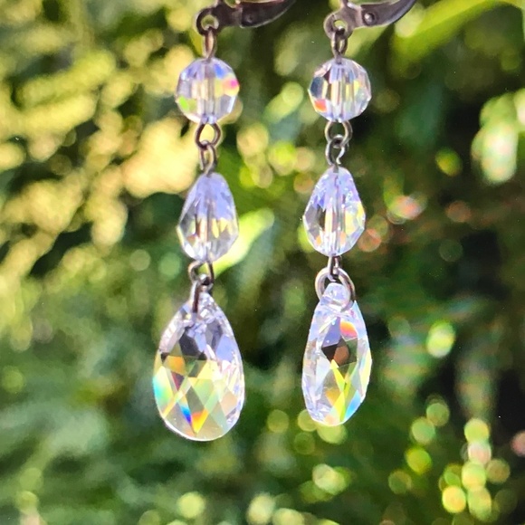 NADRI Crystal Drop Lever Back Earrings 2” - Picture 1 of 16